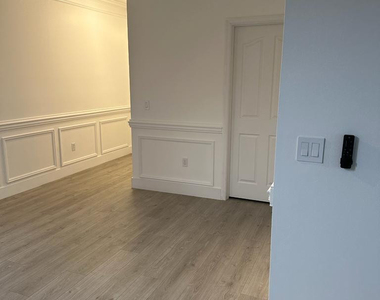 275 Murcia Drive - Photo Thumbnail 10