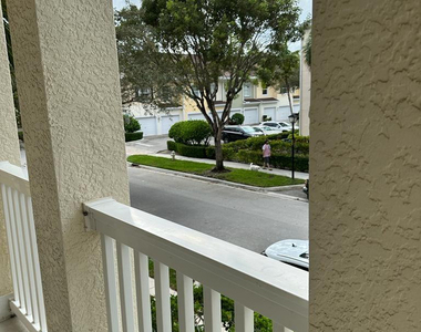 275 Murcia Drive - Photo Thumbnail 41