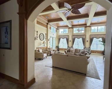275 Murcia Drive - Photo Thumbnail 92