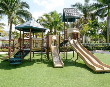 275 Murcia Drive - Photo Thumbnail 65