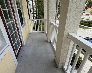275 Murcia Drive - Photo Thumbnail 19
