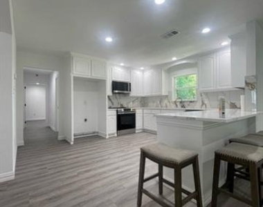 9517 Merritt Road - Photo Thumbnail 27