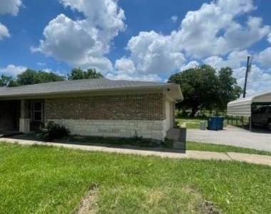 9517 Merritt Road - Photo Thumbnail 6