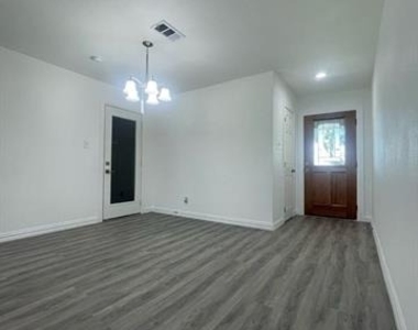 9517 Merritt Road - Photo Thumbnail 36