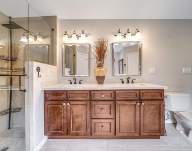 574 Juniper Place - Photo Thumbnail 39