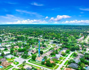 574 Juniper Place - Photo Thumbnail 9