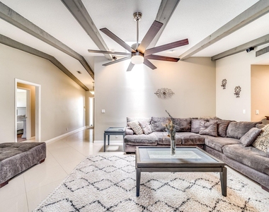 574 Juniper Place - Photo Thumbnail 30