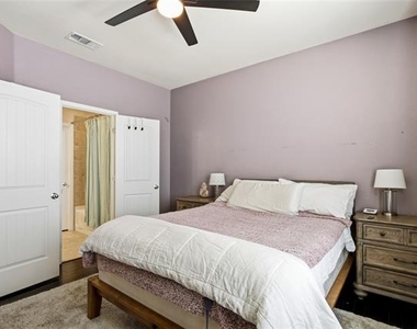 950 Henderson Street - Photo Thumbnail 11
