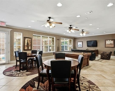 950 Henderson Street - Photo Thumbnail 25