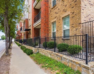 950 Henderson Street - Photo Thumbnail 14