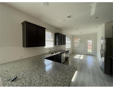 2304 Pyrite Drive - Photo Thumbnail 3