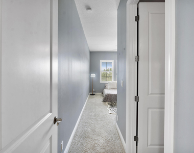 11525 Nw 81st Place - Photo Thumbnail 43