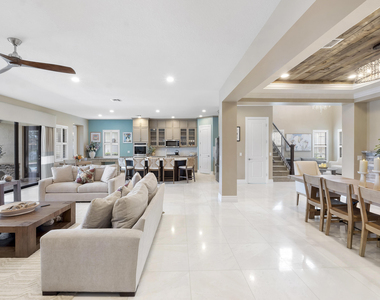 11525 Nw 81st Place - Photo Thumbnail 7