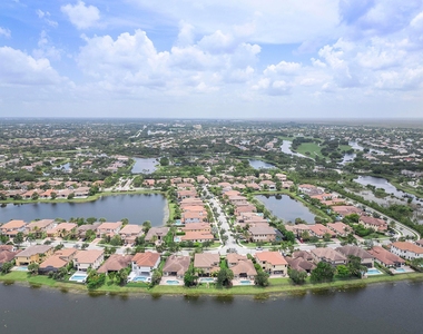 11525 Nw 81st Place - Photo Thumbnail 72