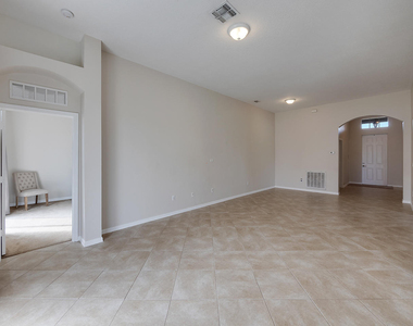 9563 Sw Flowermound Circle - Photo Thumbnail 6
