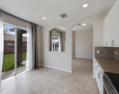 9563 Sw Flowermound Circle - Photo Thumbnail 11