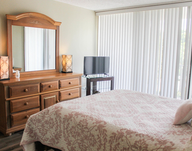 1830 Embassy Drive - Photo Thumbnail 7