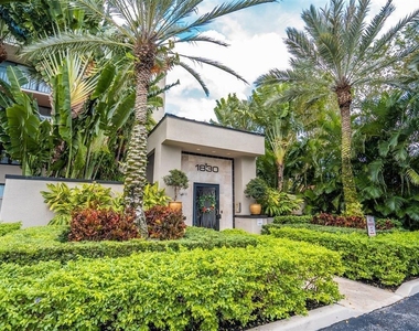 1830 Embassy Drive - Photo Thumbnail 21