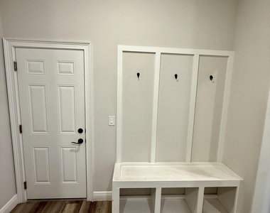3533 Sky Valley Lane - Photo Thumbnail 18