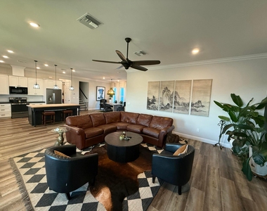 3533 Sky Valley Lane - Photo Thumbnail 3