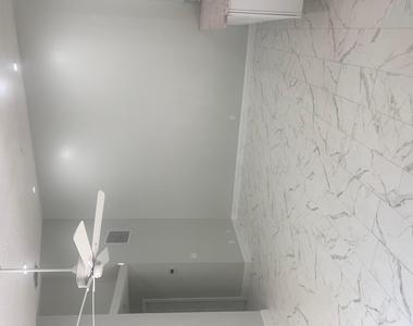 4397 Woodstock Drive - Photo Thumbnail 6
