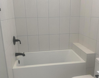 4397 Woodstock Drive - Photo Thumbnail 14