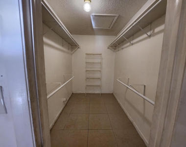 903 Nw 79th Terrace - Photo Thumbnail 11