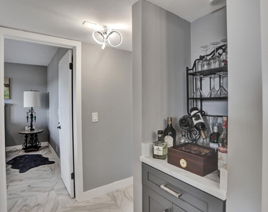 130 Ne 26th Avenue - Photo Thumbnail 14