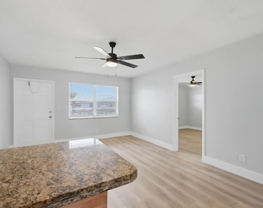 6191 Sw 37th Street - Photo Thumbnail 5