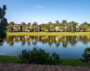2807 Veronia Drive - Photo Thumbnail 12