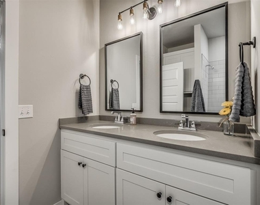 9209 Nw 84th Terrace - Photo Thumbnail 21