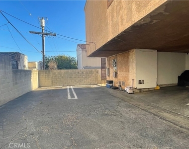 1018 Marview Ave.  #4 - Photo Thumbnail 10
