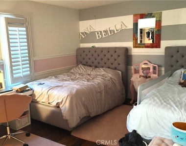 1589 Vandagriff - Photo Thumbnail 35