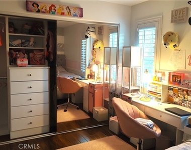 1589 Vandagriff - Photo Thumbnail 36