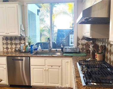 1589 Vandagriff - Photo Thumbnail 17