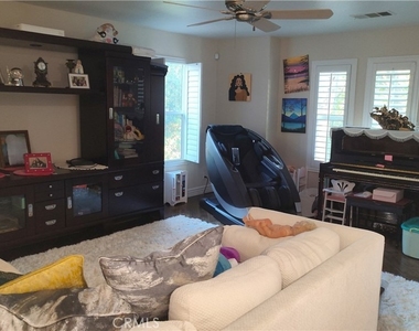 1589 Vandagriff - Photo Thumbnail 38