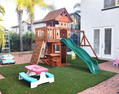 1589 Vandagriff - Photo Thumbnail 7