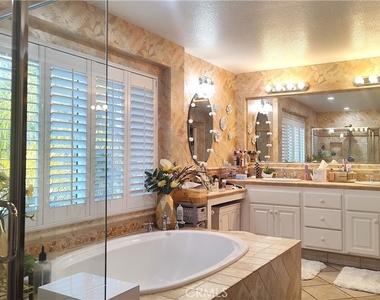 1589 Vandagriff - Photo Thumbnail 30