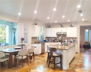 1589 Vandagriff - Photo Thumbnail 14