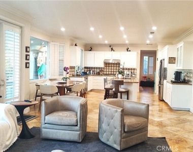 1589 Vandagriff - Photo Thumbnail 21