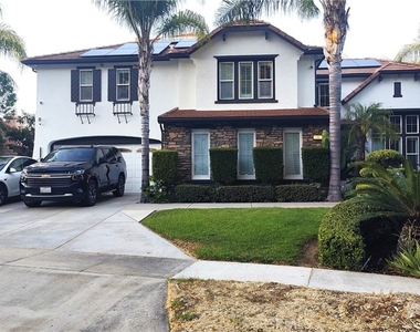 1589 Vandagriff - Photo Thumbnail 1