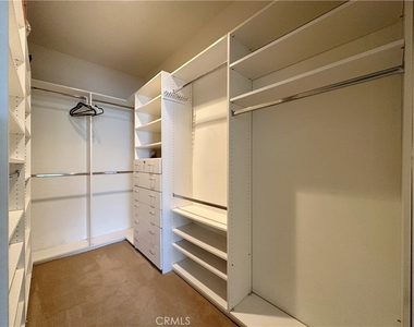 320 S Willaman Drive - Photo Thumbnail 25