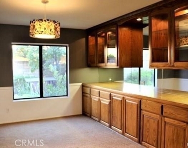 23491 Thornewood - Photo Thumbnail 10