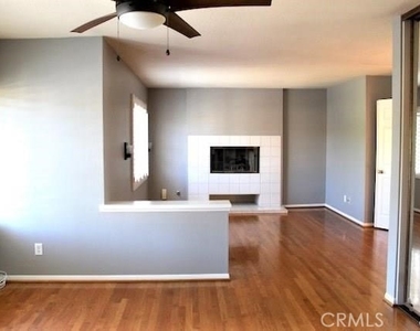 23491 Thornewood - Photo Thumbnail 16