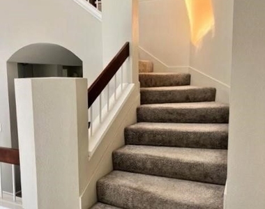 23491 Thornewood - Photo Thumbnail 13