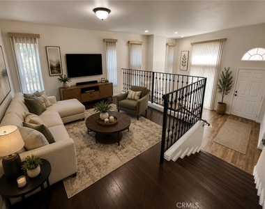 15750 Devonshire Street - Photo Thumbnail 2