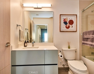 820 S Wilton - Photo Thumbnail 31