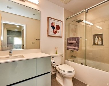 820 S Wilton - Photo Thumbnail 30