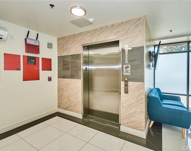 820 S Wilton - Photo Thumbnail 7