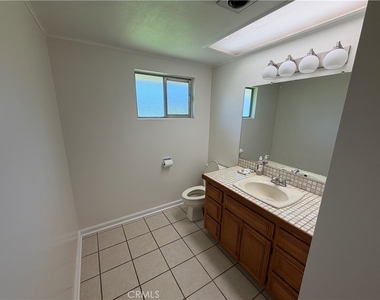 2680 N Canal Street - Photo Thumbnail 17
